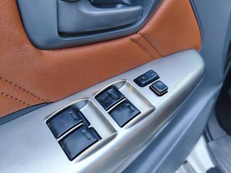 TOYOTA Hilux Caminhonete 2.7 16V 4P SR FLEX CABINE DUPLA AUTOMTICO, Foto 8