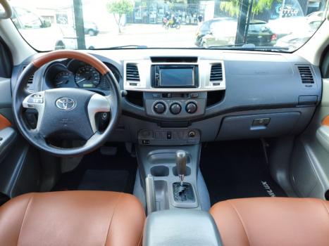TOYOTA Hilux Caminhonete 2.7 16V 4P SR FLEX CABINE DUPLA AUTOMTICO, Foto 9