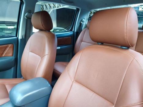 TOYOTA Hilux Caminhonete 2.7 16V 4P SR FLEX CABINE DUPLA AUTOMTICO, Foto 12
