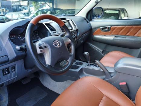 TOYOTA Hilux Caminhonete 2.7 16V 4P SR FLEX CABINE DUPLA AUTOMTICO, Foto 13