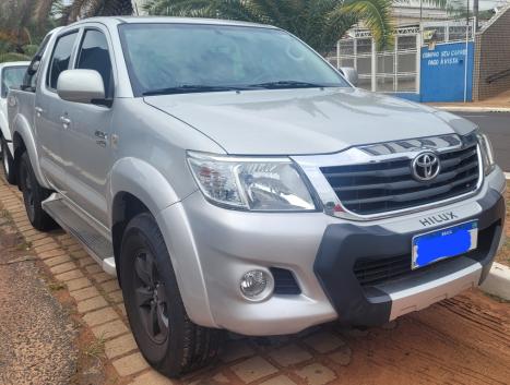 TOYOTA Hilux Caminhonete 2.7 16V 4P SR FLEX CABINE DUPLA AUTOMTICO, Foto 2