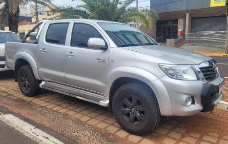 TOYOTA Hilux Caminhonete 2.7 16V 4P SR FLEX CABINE DUPLA AUTOMTICO, Foto 3