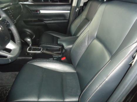 TOYOTA Hilux Caminhonete 2.8 16V SRX 4X4 TURBO DIESEL CABINE DUPLA AUTOMTICO, Foto 3