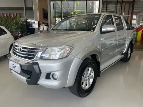 TOYOTA Hilux Caminhonete 2.7 16V 4P SRV FLEX 4X4  CABINE DUPLA AUTOM�TICO, Foto 1