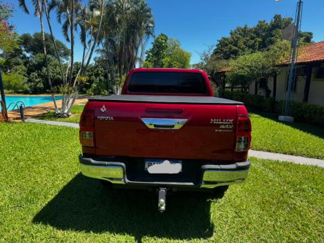 TOYOTA Hilux Caminhonete 2.8 16V SRX 50 ANOS 4X4 TURBO DIESEL CABINE DUPLA AUTOMTICO, Foto 4