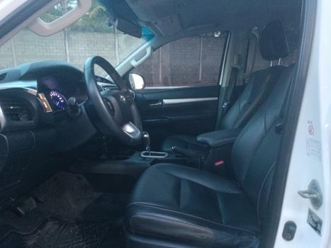TOYOTA Hilux Caminhonete 2.8 16V SRX 4X4 DIESEL CABINE DUPLA AUTOMTICO, Foto 10