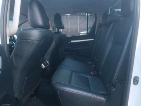 TOYOTA Hilux Caminhonete 2.8 16V SRX 4X4 DIESEL CABINE DUPLA AUTOMTICO, Foto 11