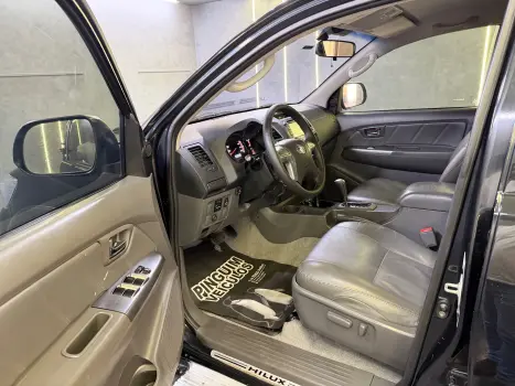 TOYOTA Hilux Caminhonete 3.0 16V 4P SRV TURBO DIESEL CABINE DUPLA, Foto 10