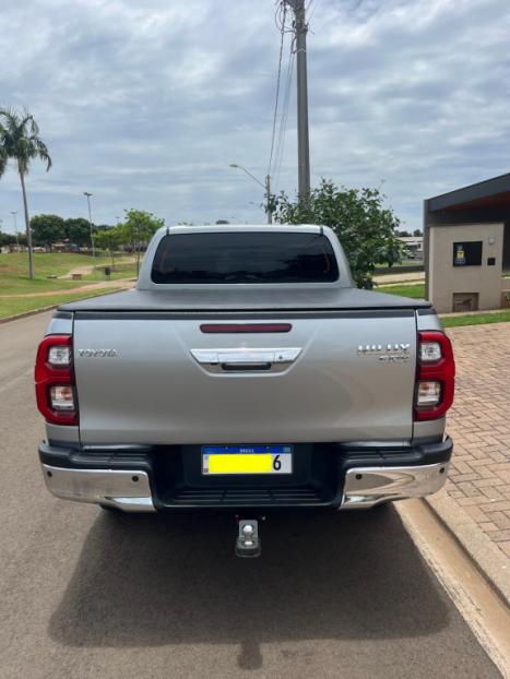 TOYOTA Hilux Caminhonete 2.8 16V SRX 4X4 DIESEL CABINE DUPLA AUTOM�TICO, Foto 5