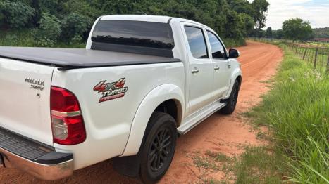 TOYOTA Hilux Caminhonete 3.0 4P 4X4 SRV TURBO DIESEL CABINE DUPLA AUTOMTICO, Foto 3