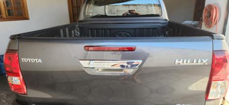 TOYOTA Hilux Caminhonete 2.8 16V 4P SR 4X4 DIESEL CABINE DUPLA AUTOM�TICO, Foto 8
