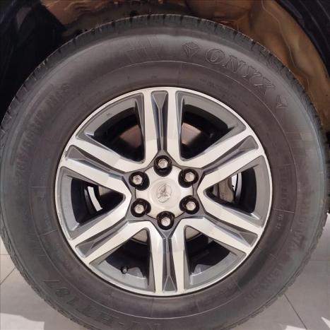 TOYOTA Hilux Caminhonete 2.7 16V 4P SR FLEX CABINE DUPLA AUTOMTICO, Foto 9