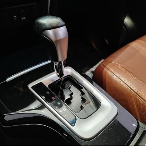 TOYOTA Hilux Caminhonete 2.7 16V 4P SR FLEX CABINE DUPLA AUTOMTICO, Foto 13