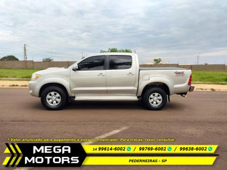 TOYOTA Hilux Caminhonete 3.0 4P 4X4 SRV TURBO DIESEL CABINE DUPLA AUTOMTICO, Foto 4