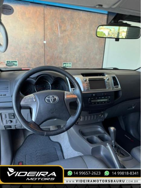 TOYOTA Hilux Caminhonete 2.7 16V 4P SRV FLEX CABINE DUPLA AUTOMTICO, Foto 9