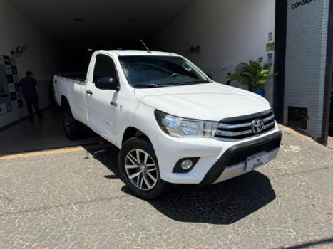 TOYOTA Hilux Caminhonete 2.8 4X4 DIESEL CABINE SIMPLES, Foto 16