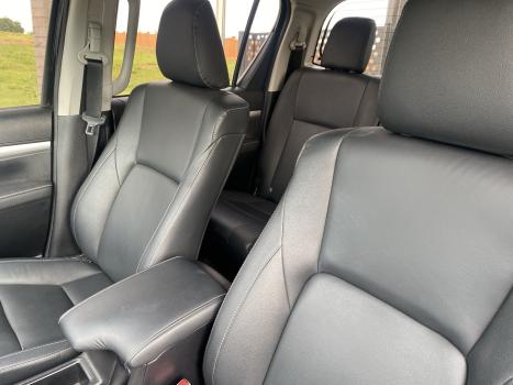 TOYOTA Hilux Caminhonete 2.8 16V SRV 4X4 DIESEL CABINE DUPLA AUTOM�TICO, Foto 13
