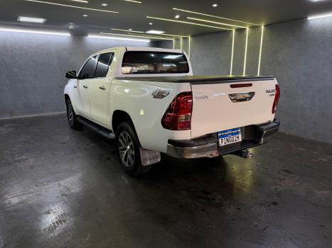 TOYOTA Hilux Caminhonete 2.8 16V SRX 4X4 TURBO DIESEL CABINE DUPLA AUTOM�TICO, Foto 6