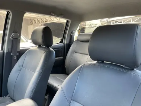 TOYOTA Hilux Caminhonete 3.0 16V 4P 4X4 SRV TURBO DIESEL, Foto 13