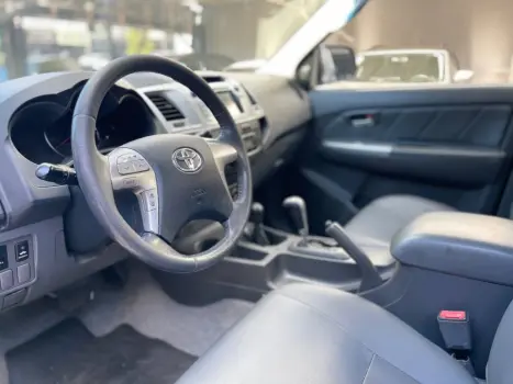 TOYOTA Hilux Caminhonete 3.0 16V 4P 4X4 SRV TURBO DIESEL, Foto 14