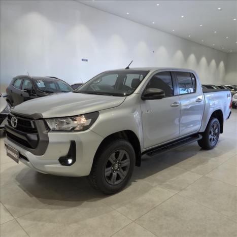 TOYOTA Hilux Caminhonete 2.8 16V 4P SR 4X4 DIESEL CABINE DUPLA AUTOM�TICO, Foto 3