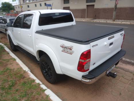 TOYOTA Hilux Caminhonete 3.0 4P 4X4 SRV TURBO DIESEL CABINE DUPLA AUTOM�TICO, Foto 5