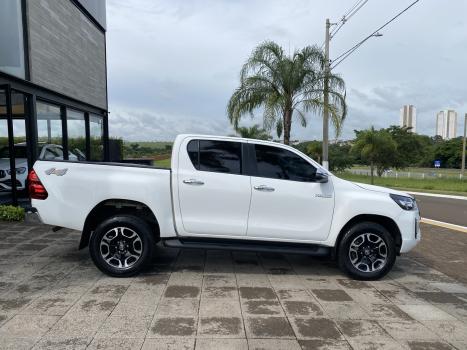 TOYOTA Hilux Caminhonete 2.8 16V SRV 4X4 DIESEL CABINE DUPLA AUTOM�TICO, Foto 4