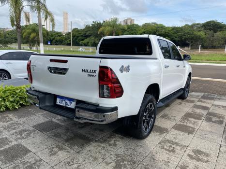 TOYOTA Hilux Caminhonete 2.8 16V SRV 4X4 DIESEL CABINE DUPLA AUTOM�TICO, Foto 5