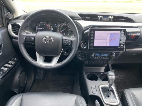 TOYOTA Hilux Caminhonete 2.8 16V SRV 4X4 DIESEL CABINE DUPLA AUTOM�TICO, Foto 11