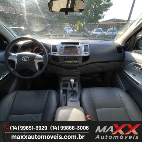 TOYOTA Hilux Caminhonete 2.7 16V 4P SRV FLEX 4X4  CABINE DUPLA AUTOM�TICO, Foto 10