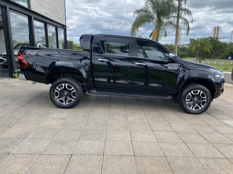 TOYOTA Hilux Caminhonete 2.8 16V SRX PLUS 4X4 TURBO DIESEL CABINE DUPLA AUTOM�TICO, Foto 4