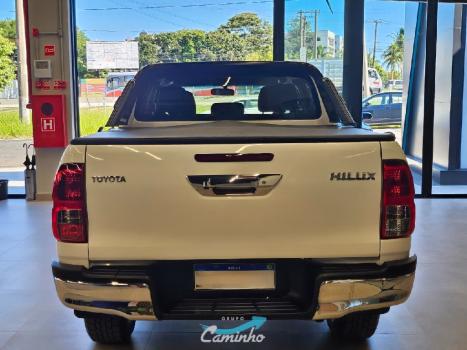 TOYOTA Hilux Caminhonete 2.7 16V 4P SR AUTOM�TICO, Foto 6
