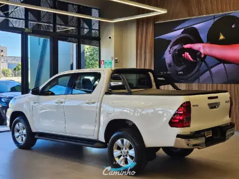 TOYOTA Hilux Caminhonete 2.7 16V 4P SR AUTOM�TICO, Foto 7