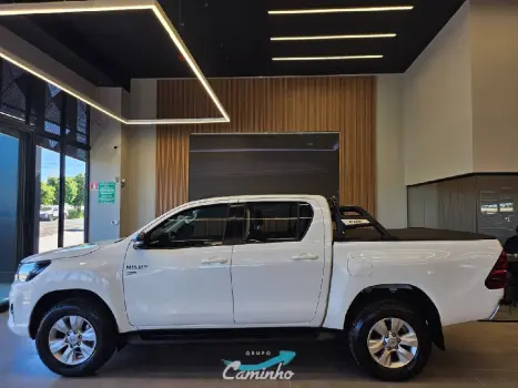 TOYOTA Hilux Caminhonete 2.7 16V 4P SR AUTOM�TICO, Foto 8