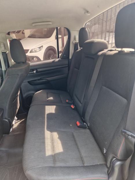 TOYOTA Hilux Caminhonete 2.8 16V 4P SR 4X4 DIESEL CHALLENGE CABINE DUPLA AUTOM�TICO, Foto 5