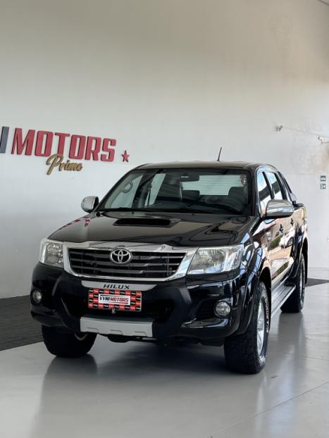 TOYOTA Hilux Caminhonete 3.0 4P 4X4 SRV TURBO DIESEL CABINE DUPLA, Foto 2