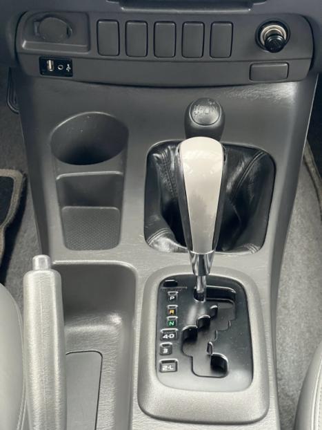 TOYOTA Hilux Caminhonete 3.0 4P 4X4 SRV TURBO DIESEL CABINE DUPLA, Foto 6