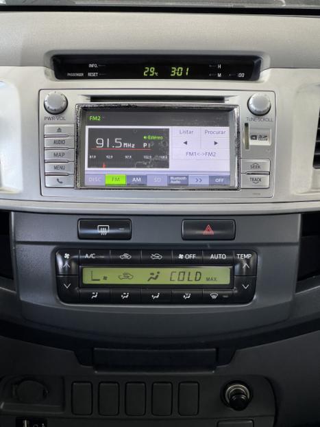TOYOTA Hilux Caminhonete 3.0 4P 4X4 SRV TURBO DIESEL CABINE DUPLA, Foto 9