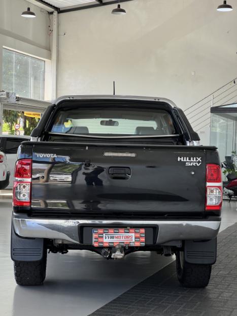 TOYOTA Hilux Caminhonete 3.0 4P 4X4 SRV TURBO DIESEL CABINE DUPLA, Foto 10