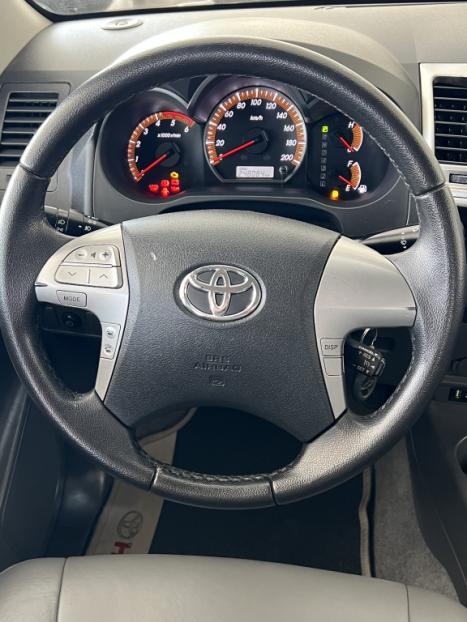 TOYOTA Hilux Caminhonete 3.0 4P 4X4 SRV TURBO DIESEL CABINE DUPLA, Foto 11