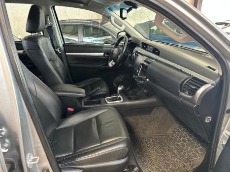 TOYOTA Hilux Caminhonete 2.8 16V SRV 4X4 DIESEL CABINE DUPLA AUTOM�TICO, Foto 10