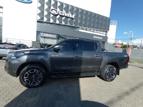 TOYOTA Hilux Caminhonete 2.8 16V SRX 4X4 TURBO DIESEL CABINE DUPLA AUTOM�TICO, Foto 8