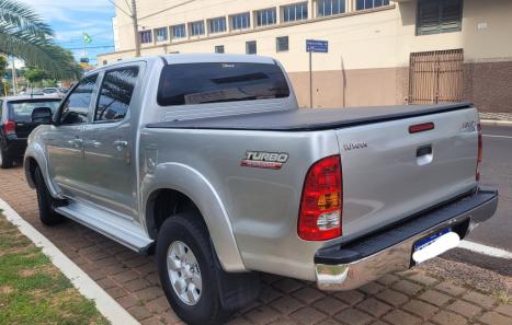TOYOTA Hilux Caminhonete 3.0 4P SRV DIESEL CABINE DUPLA, Foto 2