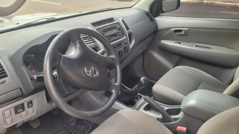 TOYOTA Hilux Caminhonete 3.0 4P SRV DIESEL CABINE DUPLA, Foto 3