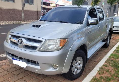 TOYOTA Hilux Caminhonete 3.0 4P SRV DIESEL CABINE DUPLA, Foto 7