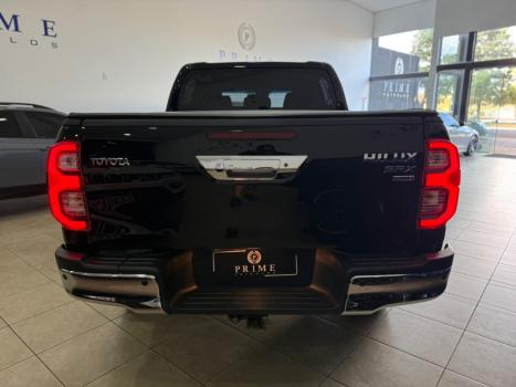 TOYOTA Hilux Caminhonete 2.8 16V SRX PLUS 4X4 TURBO DIESEL CABINE DUPLA AUTOM�TICO, Foto 4