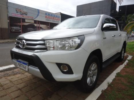 TOYOTA Hilux Caminhonete 2.8 16V SRV 4X4 DIESEL CABINE DUPLA AUTOM�TICO, Foto 1