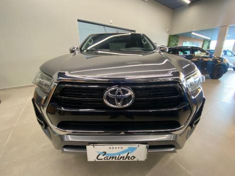 TOYOTA Hilux Caminhonete 2.8 16V SRV 4X4 DIESEL CABINE DUPLA AUTOM�TICO, Foto 2