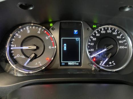 TOYOTA Hilux Caminhonete 2.8 16V SRV 4X4 DIESEL CABINE DUPLA AUTOM�TICO, Foto 14