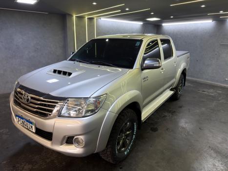 TOYOTA Hilux Caminhonete 3.0 4P SRV DIESEL CABINE DUPLA, Foto 3